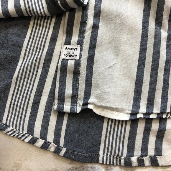 ALWAYS AND FOREVER Gray & White Button-Up Shirt S - Picture 7 of 8